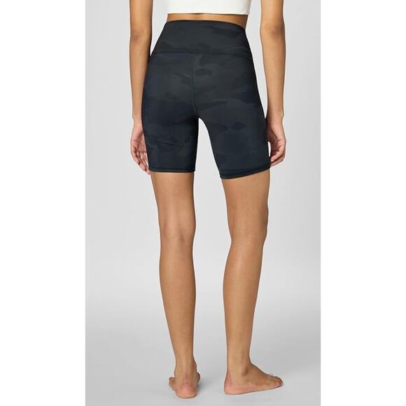 Alo Women's High Waist Vapor Shorts Size Small - Picture 5 of 6